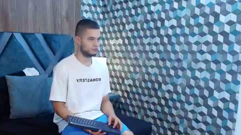 Snapshot of joaho_fernandez chatting on June 2026 10:18:01 AM Joao online show from June 2026 10:18:01 AM