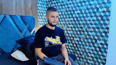 Snapshot of joaho_fernandez chatting on June 2026 12:48:02 AM Joao online show from June 2026 12:48:02 AM