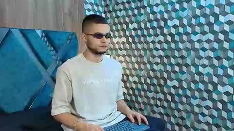 Snapshot of joaho_fernandez chatting on July 2026 04:31:02 PM Joao online show from July 2026 04:31:02 PM