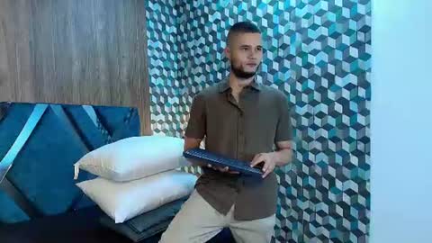 Snapshot of joaho_fernandez chatting on July 2026 08:08:02 PM Joao online show from July 2026 08:08:02 PM