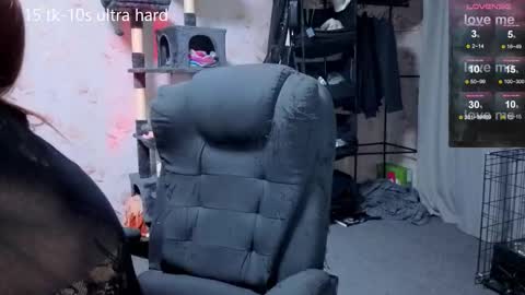 joan_wilson online show from November 2025 10:20:02 PM