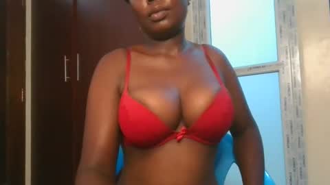 Snapshot of joankein_255 chatting on December 2025 07:05:01 AM varl online show from December 2025 07:05:01 AM