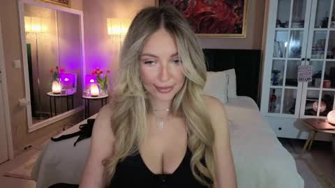 Snapshot of joannee chatting on May 2026 08:52:01 AM Joanne online show from May 2026 08:52:01 AM