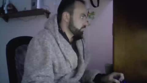 Snapshot of joaodias_18 chatting on December 2024 10:01:02 PM joaodias_18 online show from December 2024 10:01:02 PM