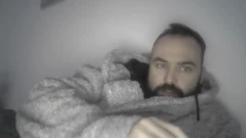 Snapshot of joaodias_18 chatting on December 2024 05:42:02 PM joaodias_18 online show from December 2024 05:42:02 PM