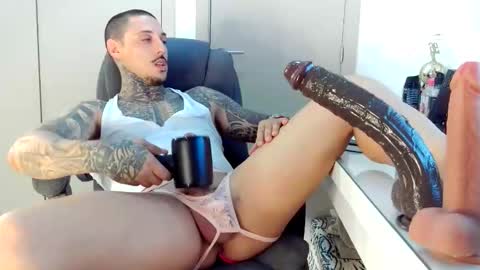 Snapshot of jockstraps3x chatting on November 2025 01:32:02 PM Jockstrap3x online show from November 2025 01:32:02 PM