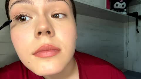Snapshot of jodeesolarz chatting on June 2026 08:52:01 AM Mila online show from June 2026 08:52:01 AM