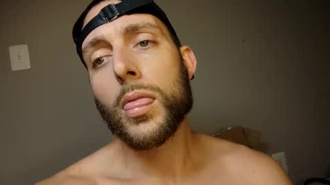 joe883555 online show from October 2025 09:37:01 PM