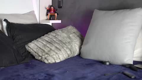 joe_steel1 online show from December 2025 04:23:01 PM