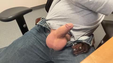 Snapshot of joekmerchant chatting on January 2025 09:36:01 PM Joseph online show from January 2025 09:36:01 PM