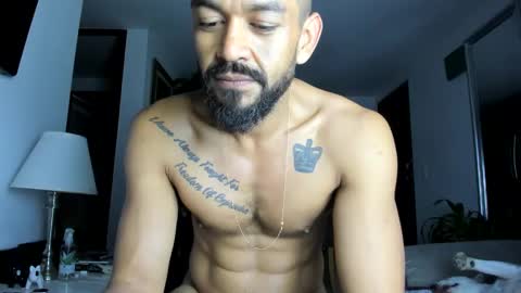 Snapshot of joel_beekman13 chatting on December 2024 11:39:01 PM Joel Beekman online show from December 2024 11:39:01 PM