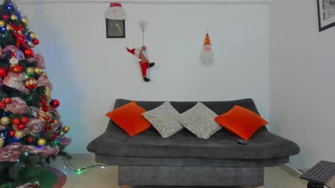 Snapshot of joelandalexa chatting on December 2024 08:00:02 PM joelandalexa online show from December 2024 08:00:02 PM