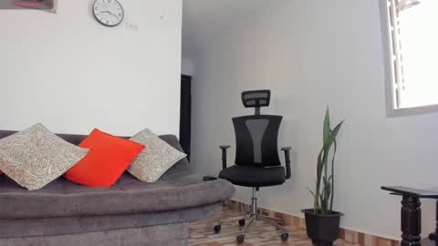 Snapshot of joelandalexa chatting on February 2025 08:39:01 PM joelandalexa online show from February 2025 08:39:01 PM