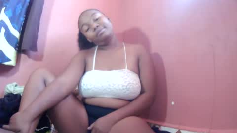 joenah012 online show from July 2026 06:40:01 AM