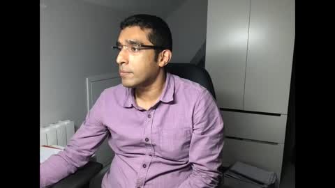 joeshades21 online show from January 2025 04:30:02 PM