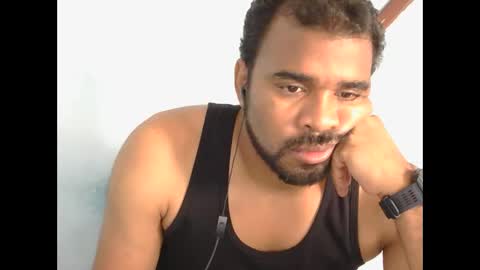 Snapshot of johan2222222222 chatting on November 2025 01:44:02 PM johan2222222222 online show from November 2025 01:44:02 PM