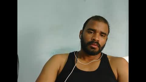 Snapshot of johan2222222222 chatting on February 2026 02:01:02 PM johan2222222222 online show from February 2026 02:01:02 PM