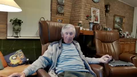 Snapshot of johan7_heet chatting on May 2026 07:30:02 PM johan7 heet online show from May 2026 07:30:02 PM