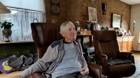 Snapshot of johan7_heet chatting on May 2026 04:12:02 PM johan7 heet online show from May 2026 04:12:02 PM
