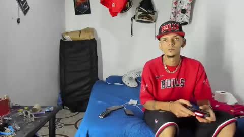 johan_and_antonella online show from February 2026 10:39:01 PM