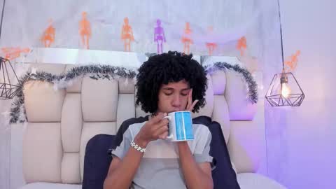 Johan  online show from October 2025 12:28:01 PM