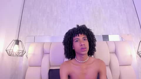 Johan  online show from November 2025 07:56:01 AM