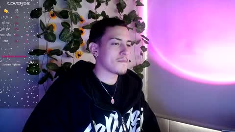 Snapshot of johan_parker222 chatting on September 2025 07:26:02 PM johan_parker222 online show from September 2025 07:26:02 PM