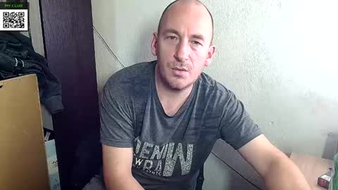 Johan online show from December 2024 08:12:02 PM