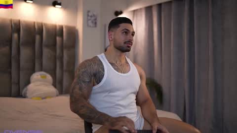 Snapshot of john_king29 chatting on October 2025 01:01:01 PM john online show from October 2025 01:01:01 PM