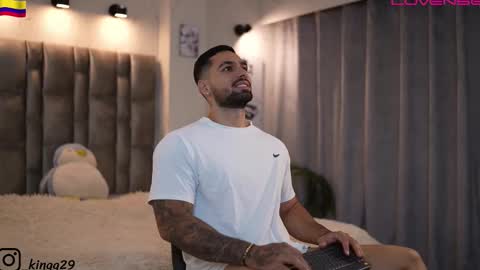 Snapshot of john_king29 chatting on November 2025 10:43:02 PM john online show from November 2025 10:43:02 PM