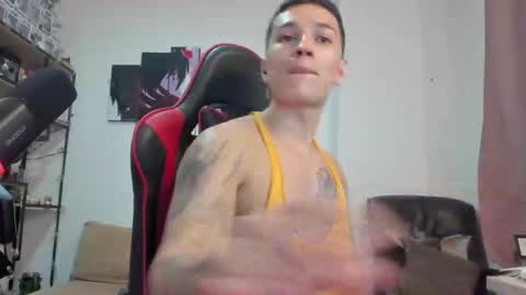 JOHN online show from November 2025 01:27:01 AM