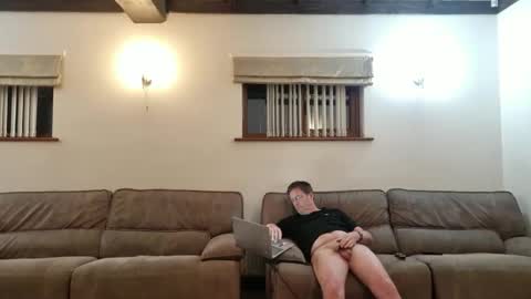 johnathan_stuart33 online show from June 2026 11:39:02 PM