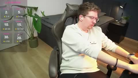 Jones online show from January 2025 07:55:01 PM