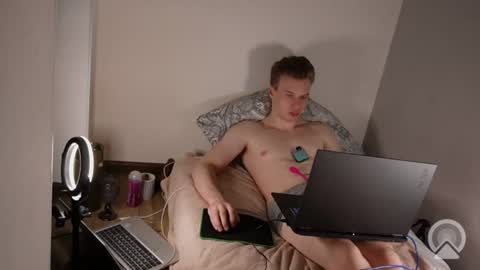 Snapshot of johndou1 chatting on July 2026 12:39:01 AM John Dou online show from July 2026 12:39:01 AM