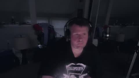 Snapshot of johnfernandez784 chatting on June 2026 09:40:01 AM johnfernandez784 online show from June 2026 09:40:01 AM
