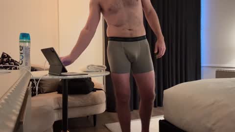 J online show from January 2025 01:25:02 PM