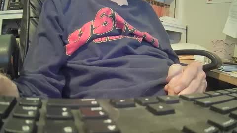 johngp777 online show from April 2026 01:48:02 PM