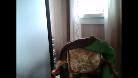 johnjohn6226 online show from September 2025 12:30:01 PM