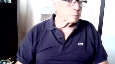 johnjohn6226 online show from June 2026 02:09:01 PM