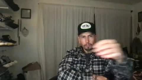 Snapshot of johnnydeep66 chatting on December 2024 09:27:02 AM JohnnyDeep66 online show from December 2024 09:27:02 AM