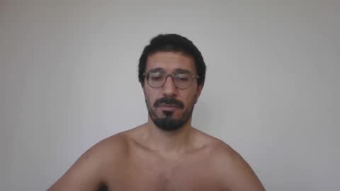 Snapshot of johnparis7575 chatting on November 2025 06:46:02 PM Johnfrench online show from November 2025 06:46:02 PM