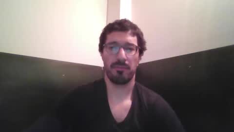 Snapshot of johnparis7575 chatting on December 2025 12:14:01 PM Johnfrench online show from December 2025 12:14:01 PM