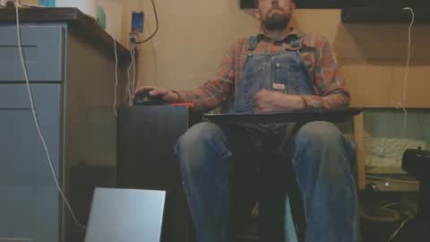 Snapshot of johnplayer23 chatting on January 2025 12:22:02 AM johnplayer23 online show from January 2025 12:22:02 AM