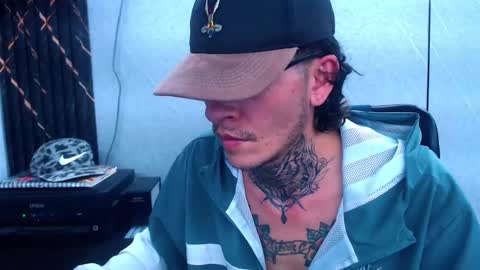 johnsonisaac94  online show from February 2025 04:54:01 AM