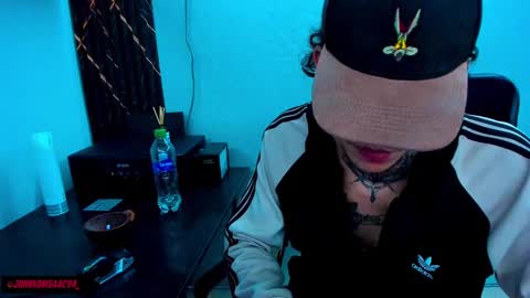 johnsonisaac94  online show from March 2025 08:16:02 AM