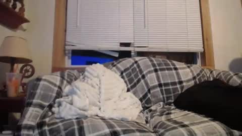 Snapshot of johstondude chatting on November 2025 10:32:02 PM Johston online show from November 2025 10:32:02 PM