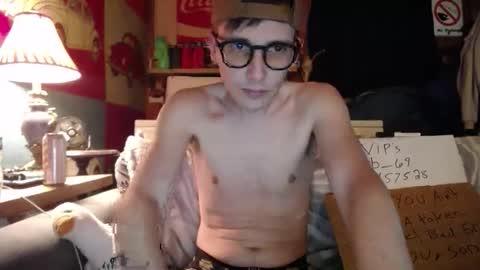 Snapshot of johstondude chatting on May 2026 11:45:02 PM Johston online show from May 2026 11:45:02 PM