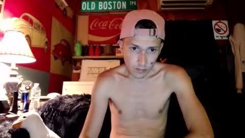 Snapshot of johstondude chatting on June 2026 01:15:01 AM Johston online show from June 2026 01:15:01 AM