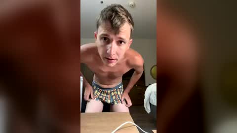 Snapshot of johstondude chatting on June 2026 03:34:02 AM Johston online show from June 2026 03:34:02 AM