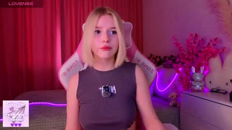 Paula online show from June 2026 01:06:01 AM